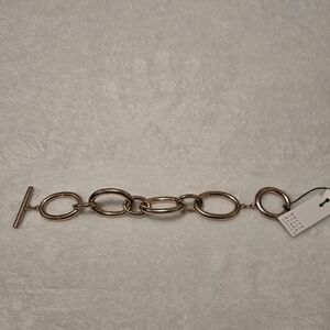 White House Black Market Gold Oval Link Bracelet